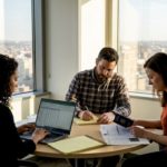 HR professionals collaborating on mobility project