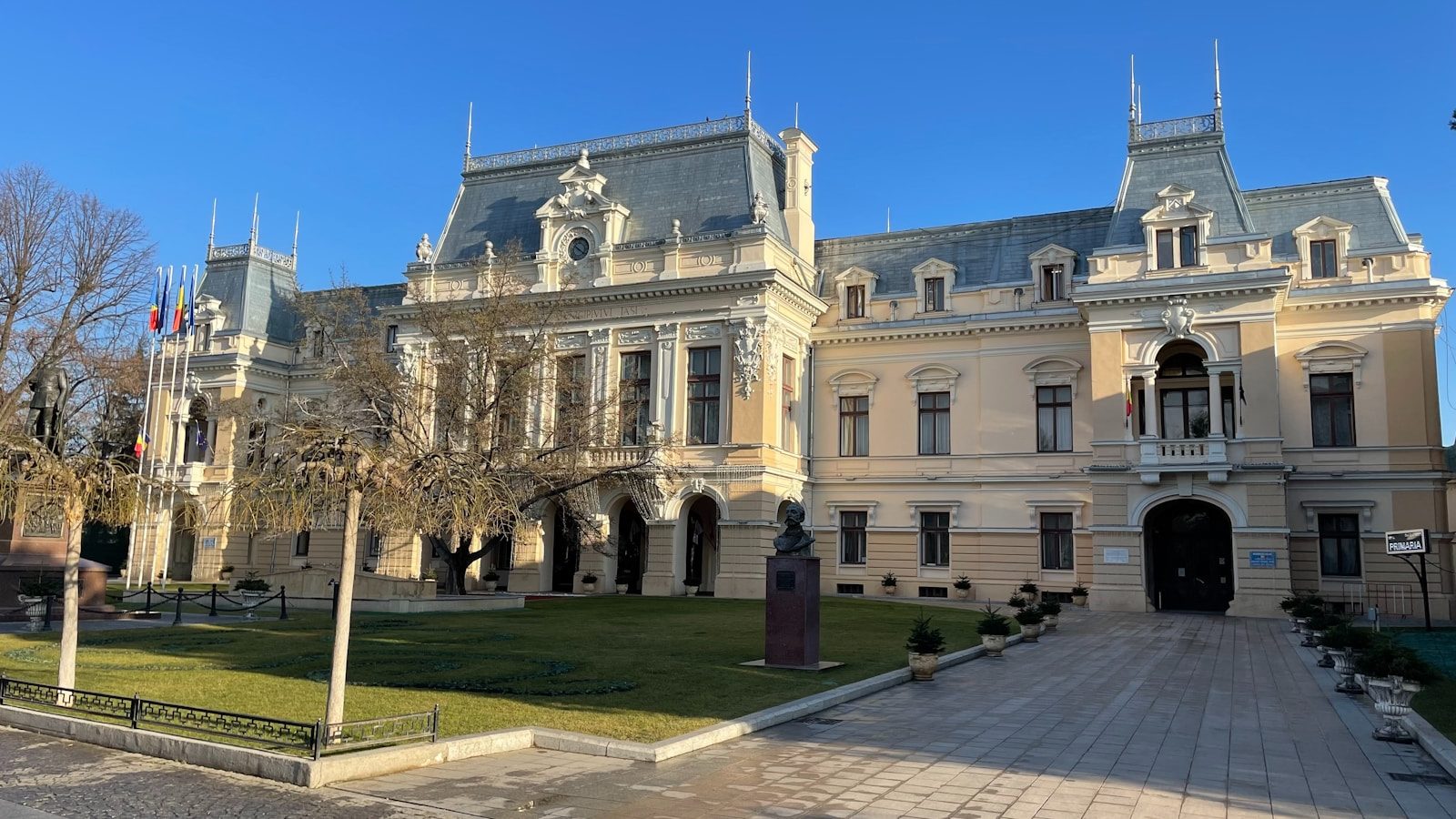 q4h12fybrhs Implementarea directivei privind transparența salarială în România: ce trebuie să facă angajatorii în 2026 